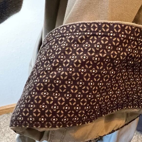 Cinch Shirt - Picture 6 of 6